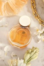 Avon Far Away Kadın Parfüm Edp 50 Ml. Üçlü Set - Görsel 3